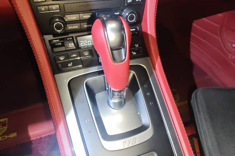 Used Porsche 718 2022 Boxster 2.0T Gear Lever