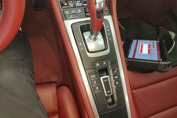 Used Porsche 718 2022 Boxster T 2.0T Gear Lever