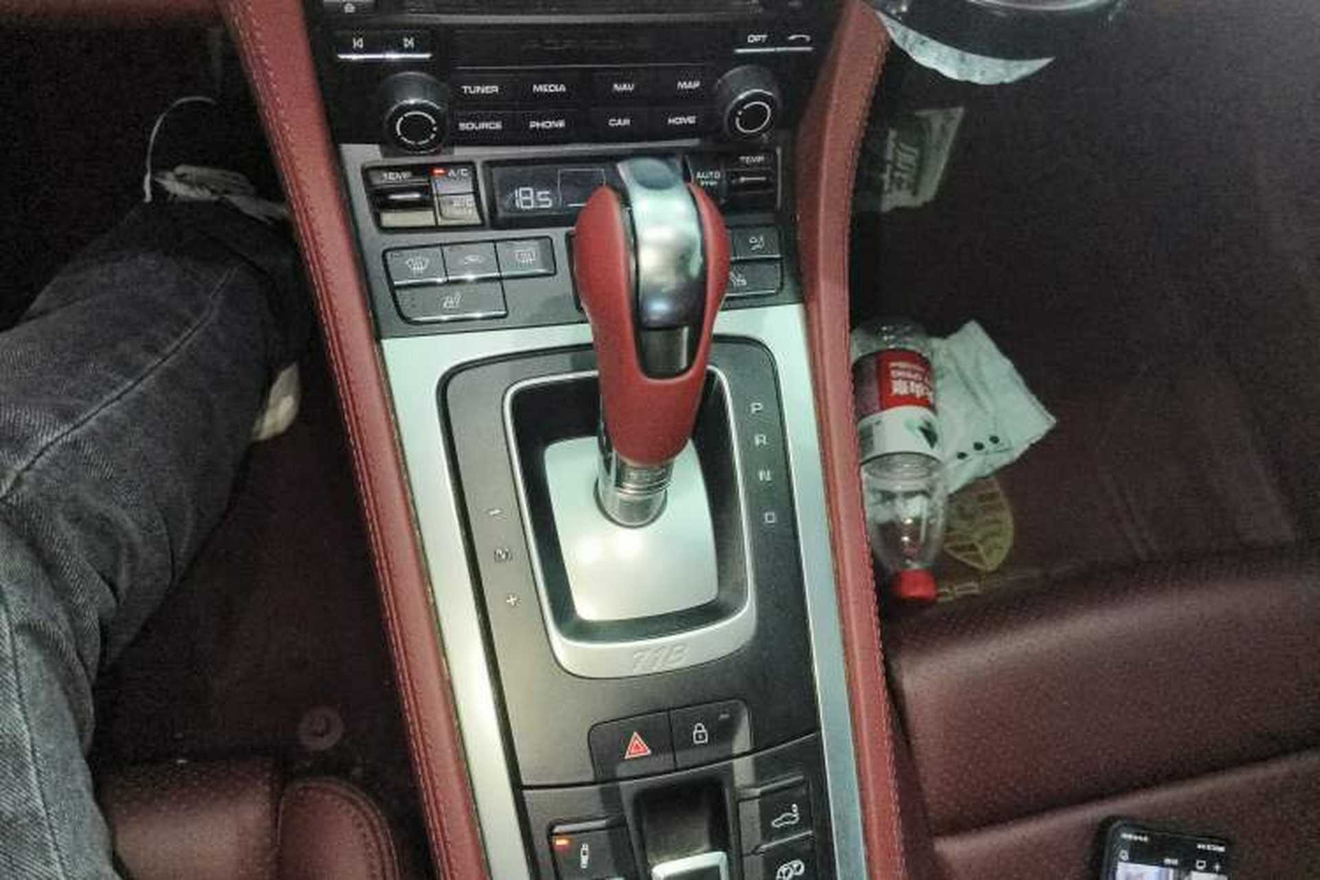 Used Porsche 718 2022 Boxster 2.0T Gear Lever