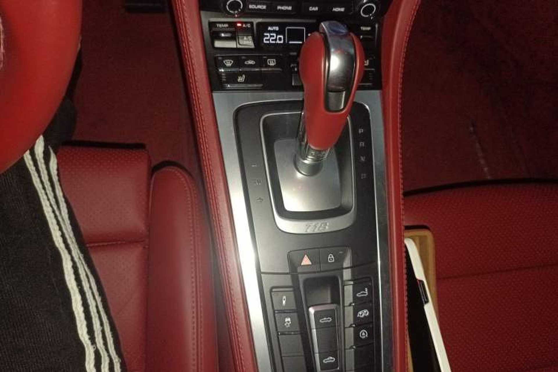 Used Porsche 718 2022 Boxster 2.0T Gear Lever