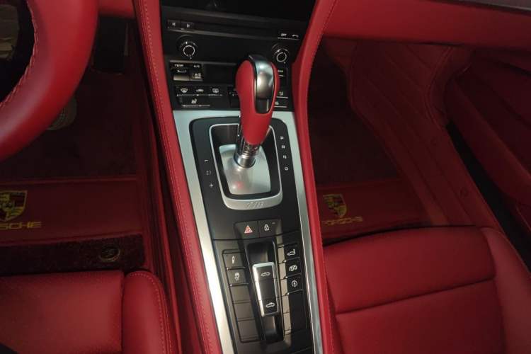 Used Porsche 718 2022 Boxster 2.0T Gear Lever