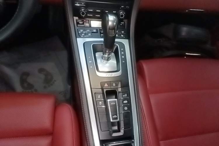 Used Porsche 718 2022 Boxster 2.0T Gear Lever