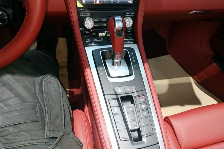 Used Porsche 718 2022 Boxster 2.0T Gear Lever