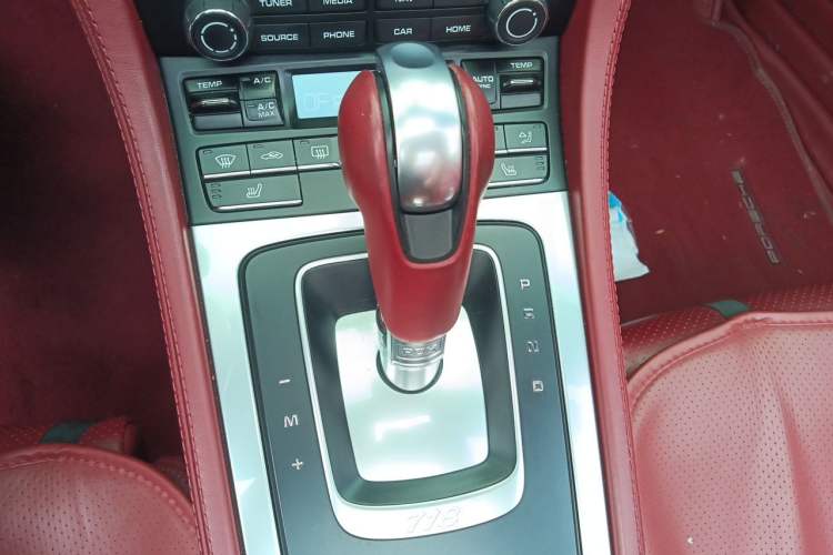 Used Porsche 718 2022 Boxster 2.0T Gear Lever
