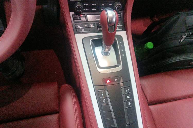 Used Porsche 718 2022 Cayman 2.0T Gear Lever