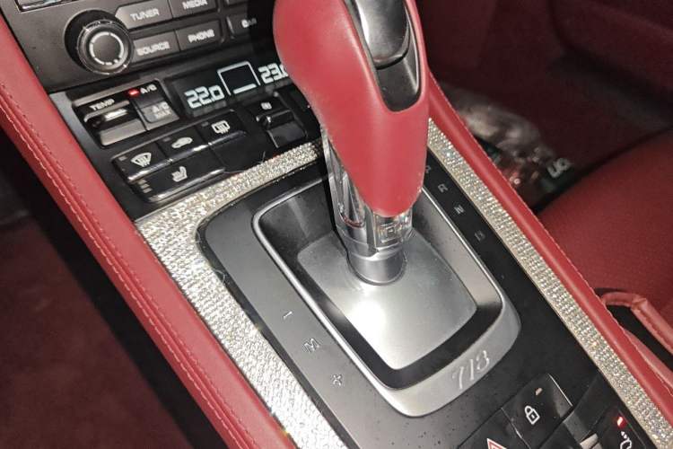 Used Porsche 718 2022 Boxster 2.0T Gear Lever