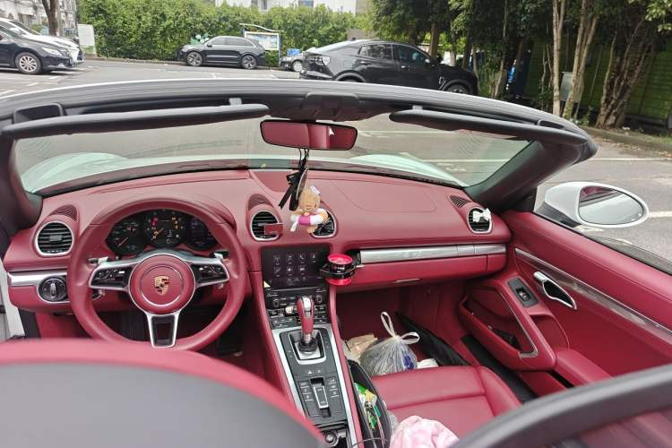 Used Porsche 718 2022 Boxster 2.0T Headliner