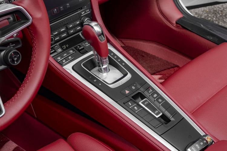 Used Porsche 718 2022 Boxster 2.0T Interior 3