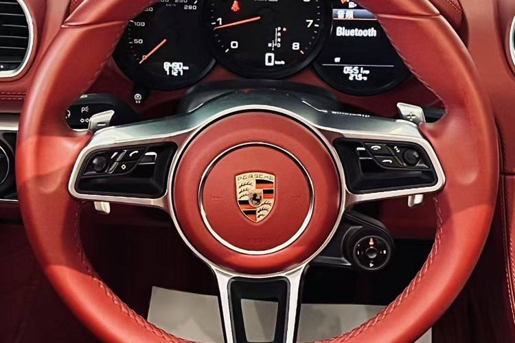 Used Porsche 718 2022 Boxster 2.0T Interior 4