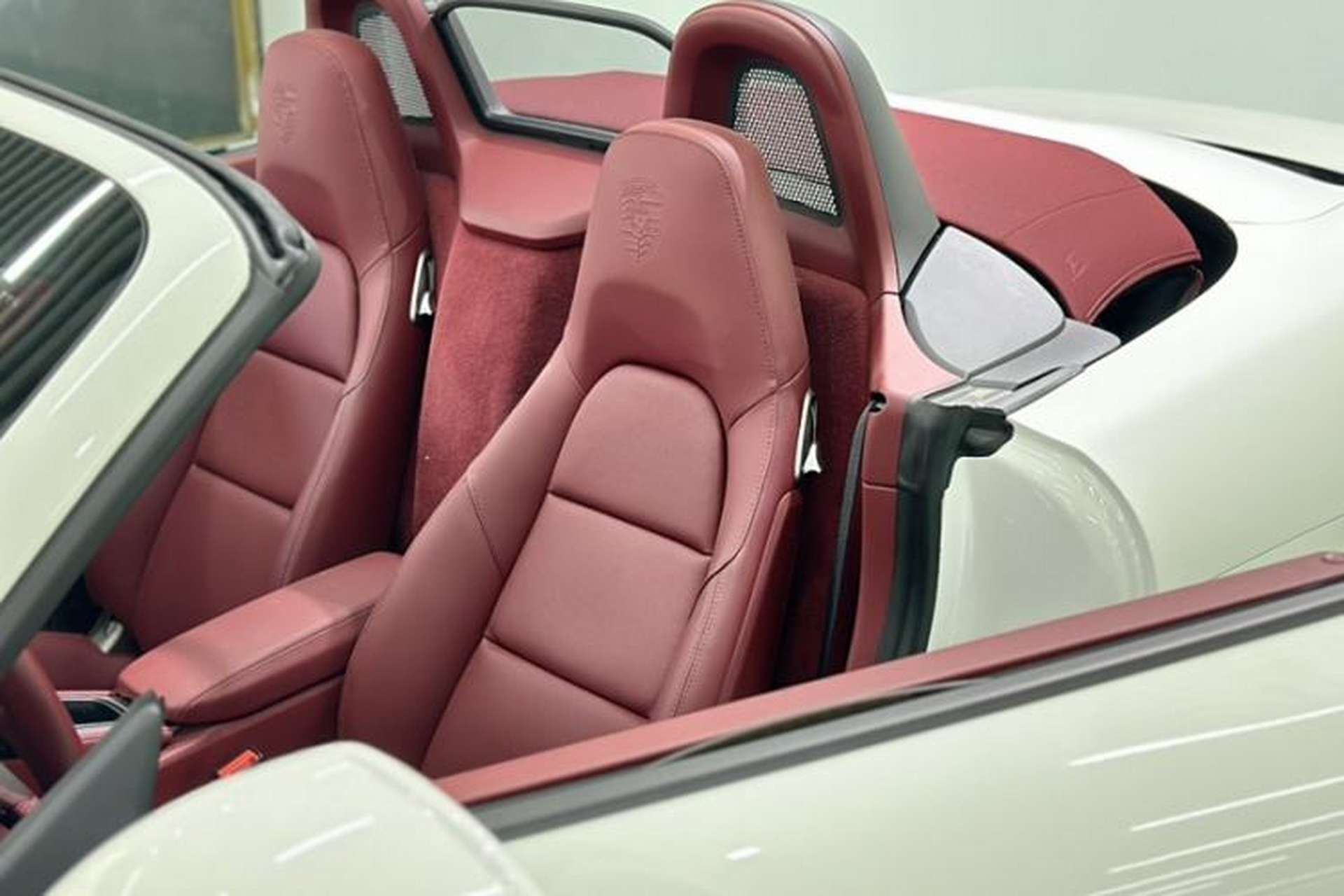 Used Porsche 718 2022 Boxster 2.0T Interior 4