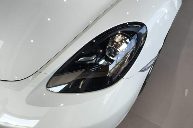 Used Porsche 718 2022 Boxster 2.0T Left Front Headlight