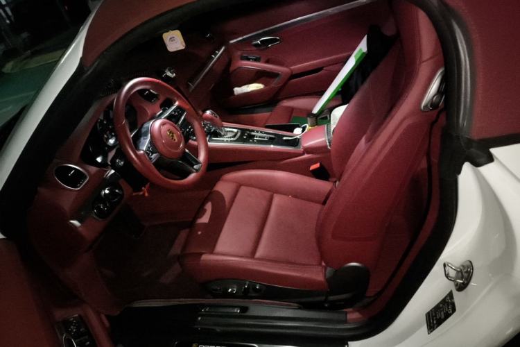 Used Porsche 718 2022 Boxster 2.0T Left Front Seat