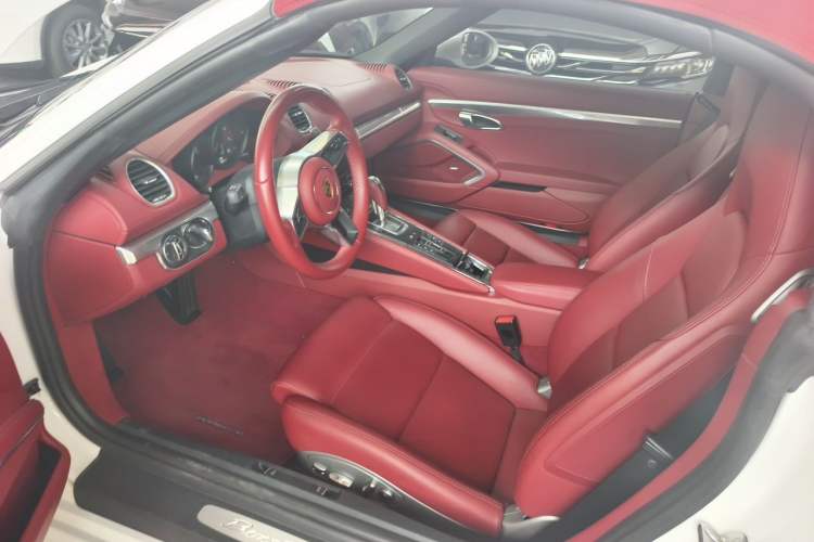 Used Porsche 718 2022 Boxster 2.0T Left Front Seat