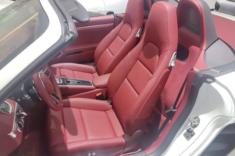 Used Porsche 718 2022 Boxster 2.0T Left Front Seat