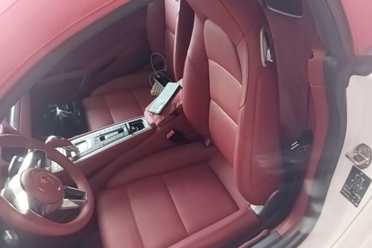 Used Porsche 718 2022 Boxster 2.0T Left Front Seat