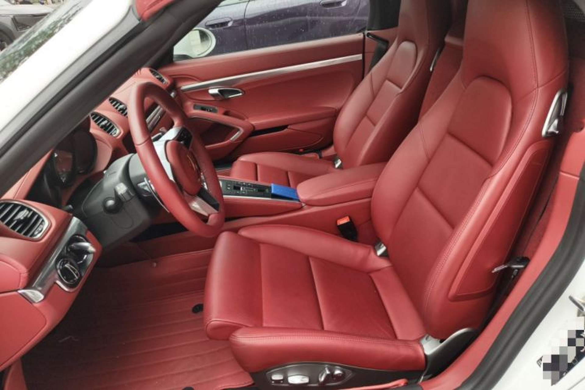 Used Porsche 718 2022 Boxster 2.0T Left Front Seat