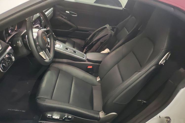 Used Porsche 718 2022 Boxster 2.0T Left Front Seat