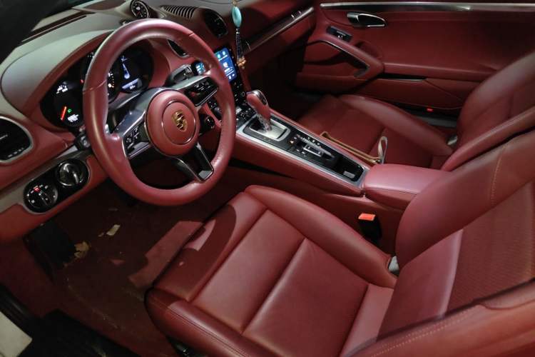Used Porsche 718 2022 Boxster 2.0T Left Front Seat