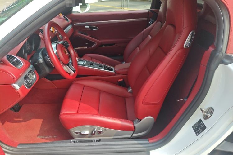 Used Porsche 718 2022 Boxster 2.0T Left Front Seat