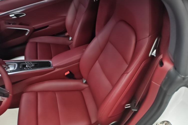Used Porsche 718 2022 Boxster 2.0T Left Rear Seat