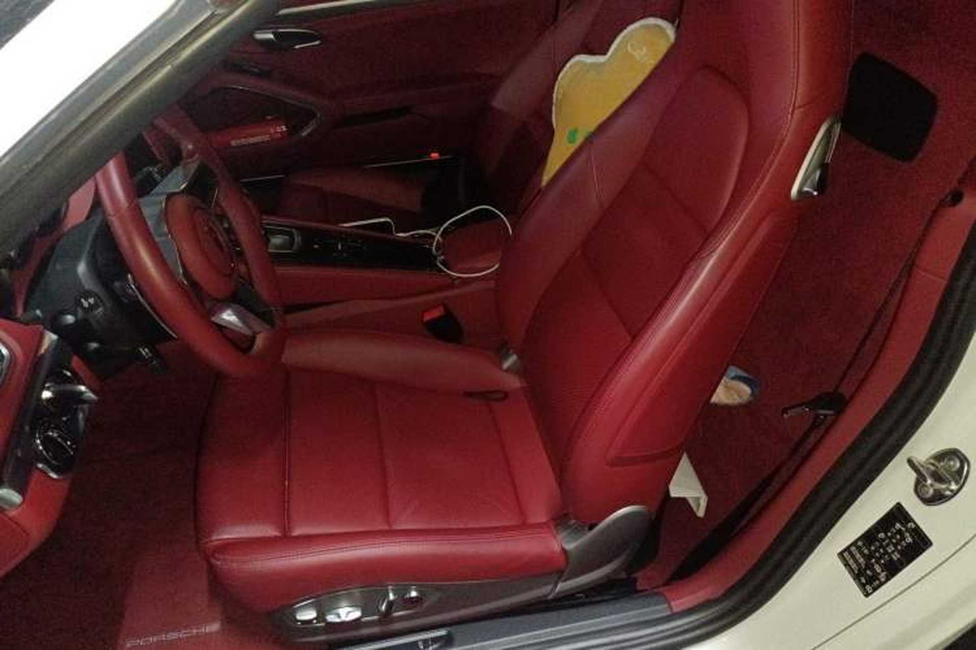 Used Porsche 718 2022 Boxster 2.0T Left Rear Seat