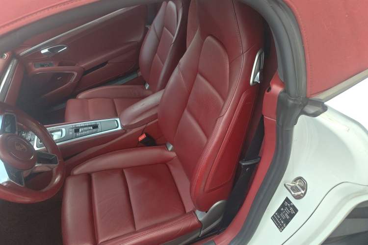 Used Porsche 718 2022 Boxster 2.0T Left Rear Seat