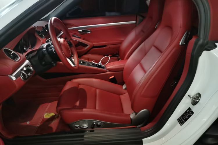 Used Porsche 718 2022 Boxster 2.0T Left Rear Seat