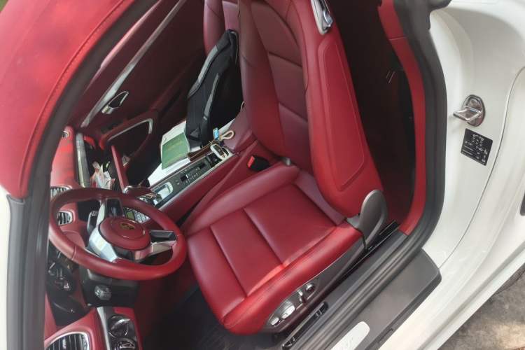 Used Porsche 718 2022 Boxster 2.0T Left Rear Seat