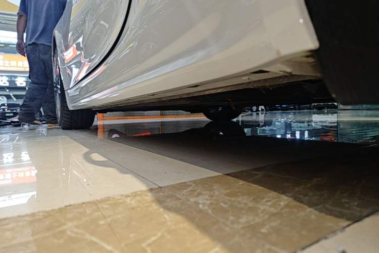 Used Porsche 718 2022 Boxster 2.0T Left Side Sill