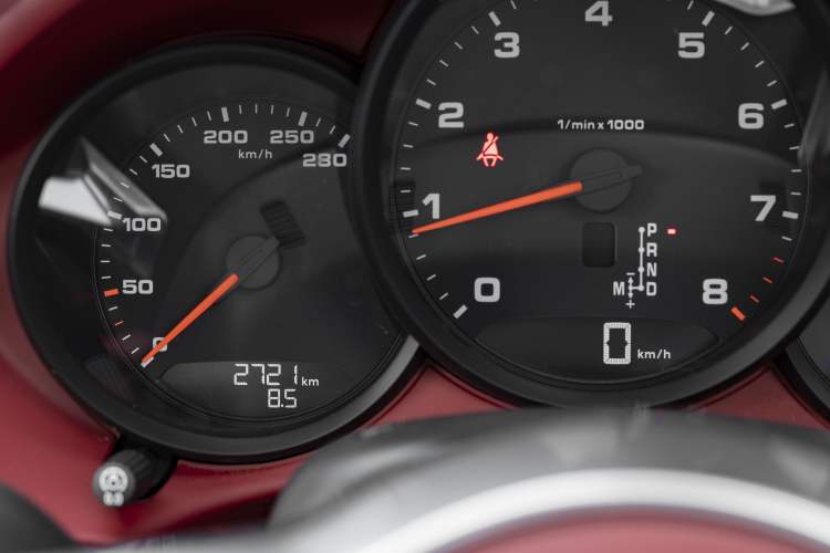 Used Porsche 718 2022 Boxster 2.0T Odometer Close Up