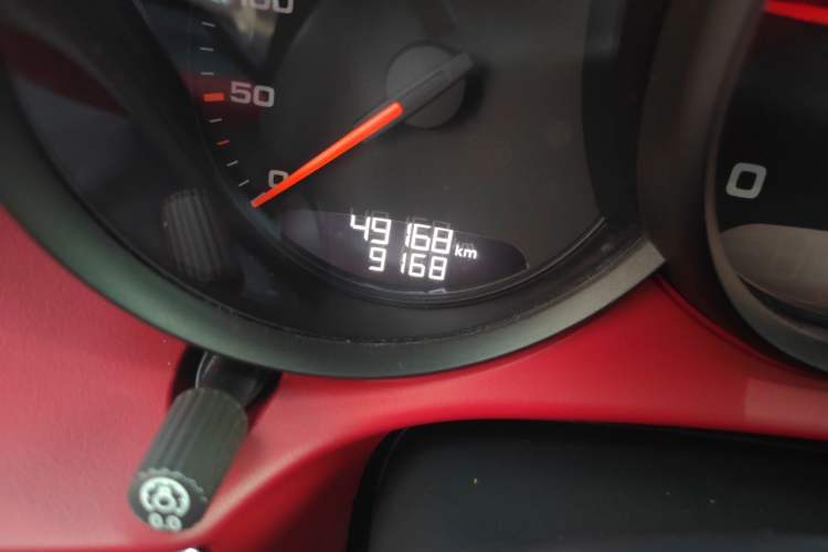 Used Porsche 718 2022 Boxster 2.0T Odometer Close Up