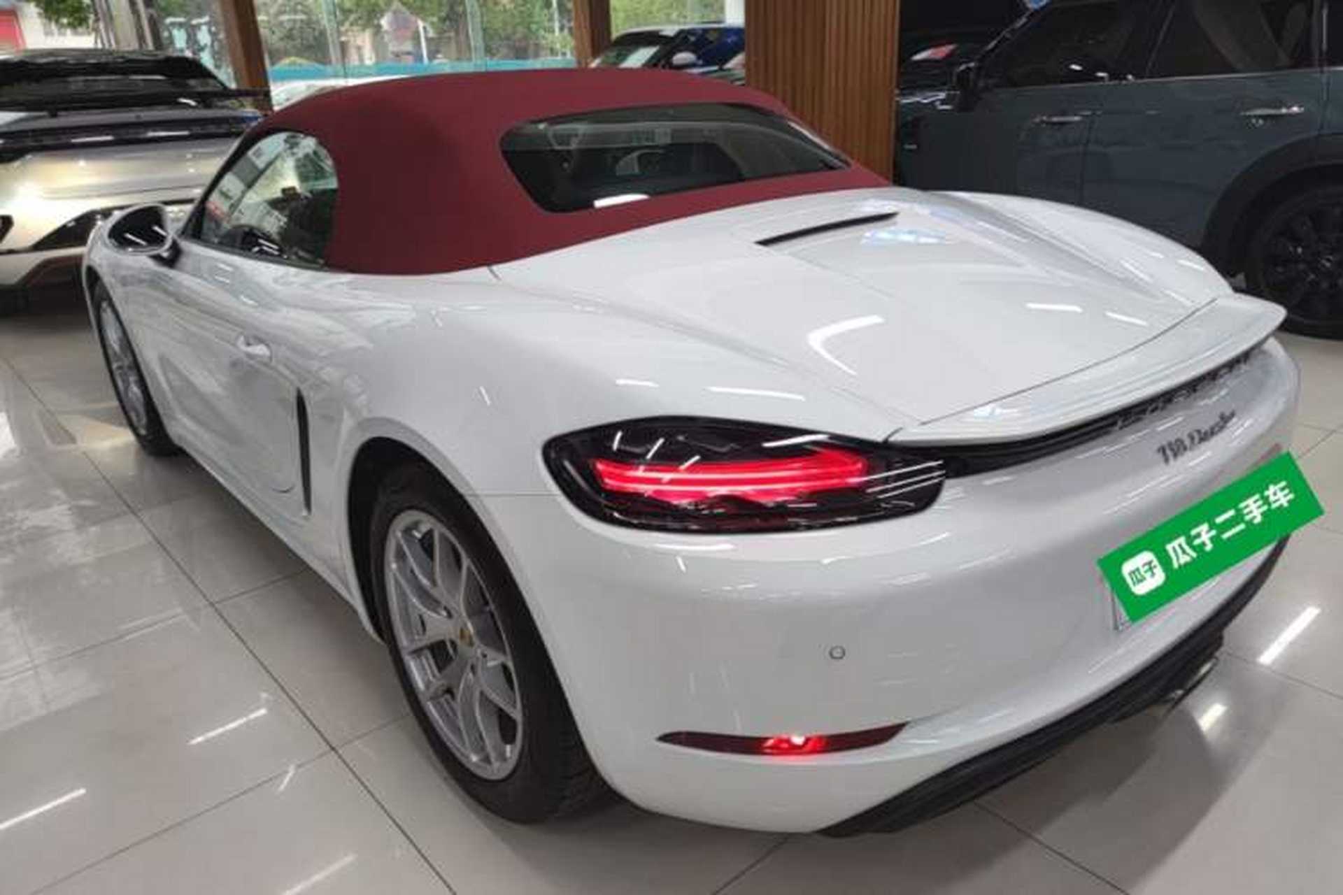 Used Porsche 718 2022 Boxster 2.0T Rear Left 45 Deg
