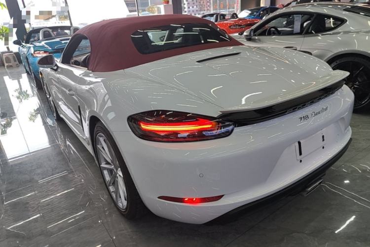 Used Porsche 718 2022 Boxster T 2.0T Rear Left 45 Deg