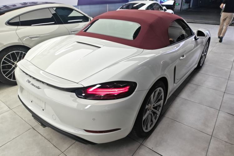 Used Porsche 718 2022 Boxster 2.0T Rear Right 45 Deg