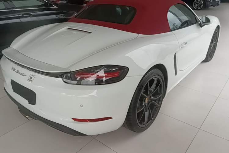 Used Porsche 718 2022 Boxster 2.0T Rear Right 45 Deg