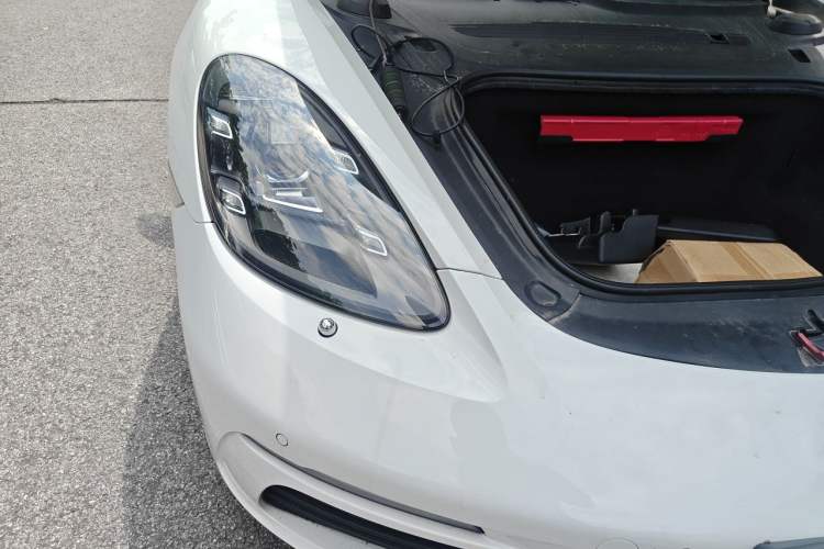 Used Porsche 718 2022 Boxster 2.0T Right Front Headlight