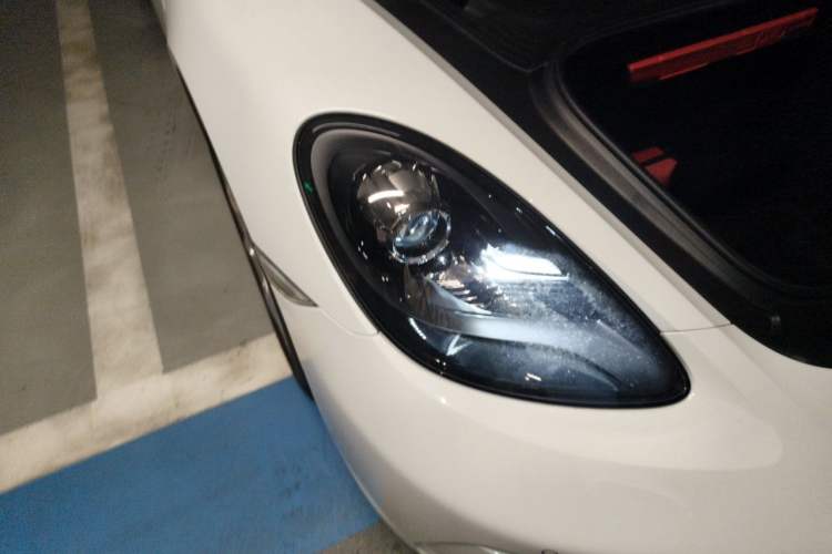 Used Porsche 718 2022 Boxster 2.0T Right Front Headlight