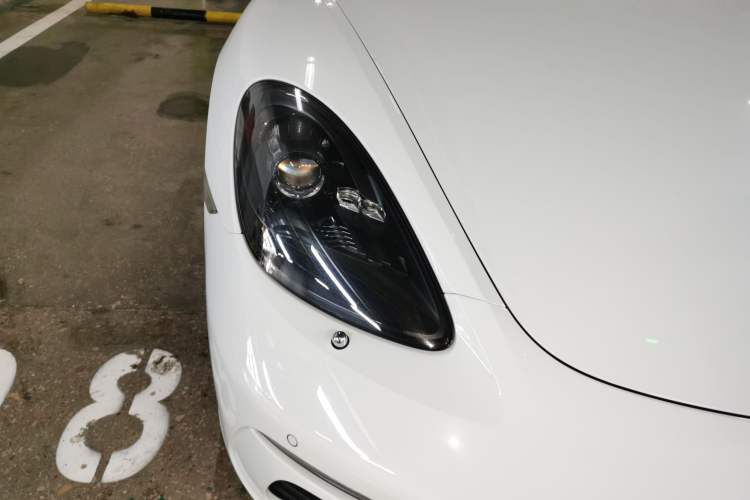 Used Porsche 718 2022 Boxster 2.0T Right Front Headlight
