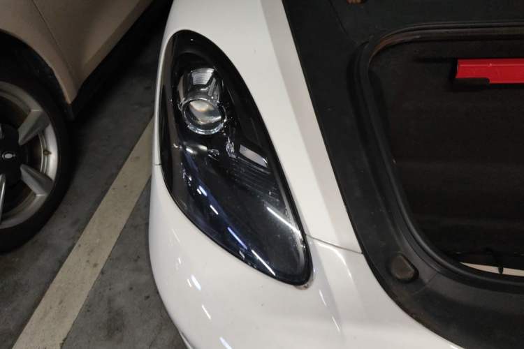 Used Porsche 718 2022 Boxster 2.0T Right Front Headlight
