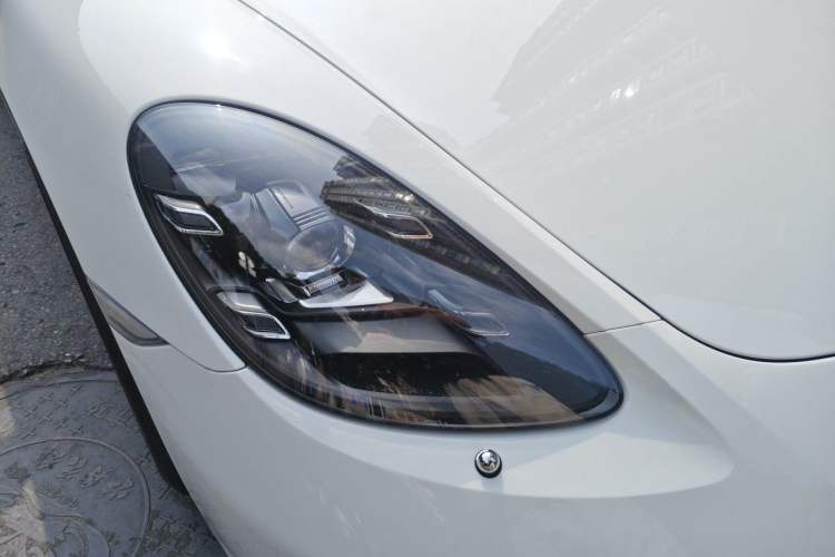 Used Porsche 718 2022 Boxster 2.0T Right Front Headlight