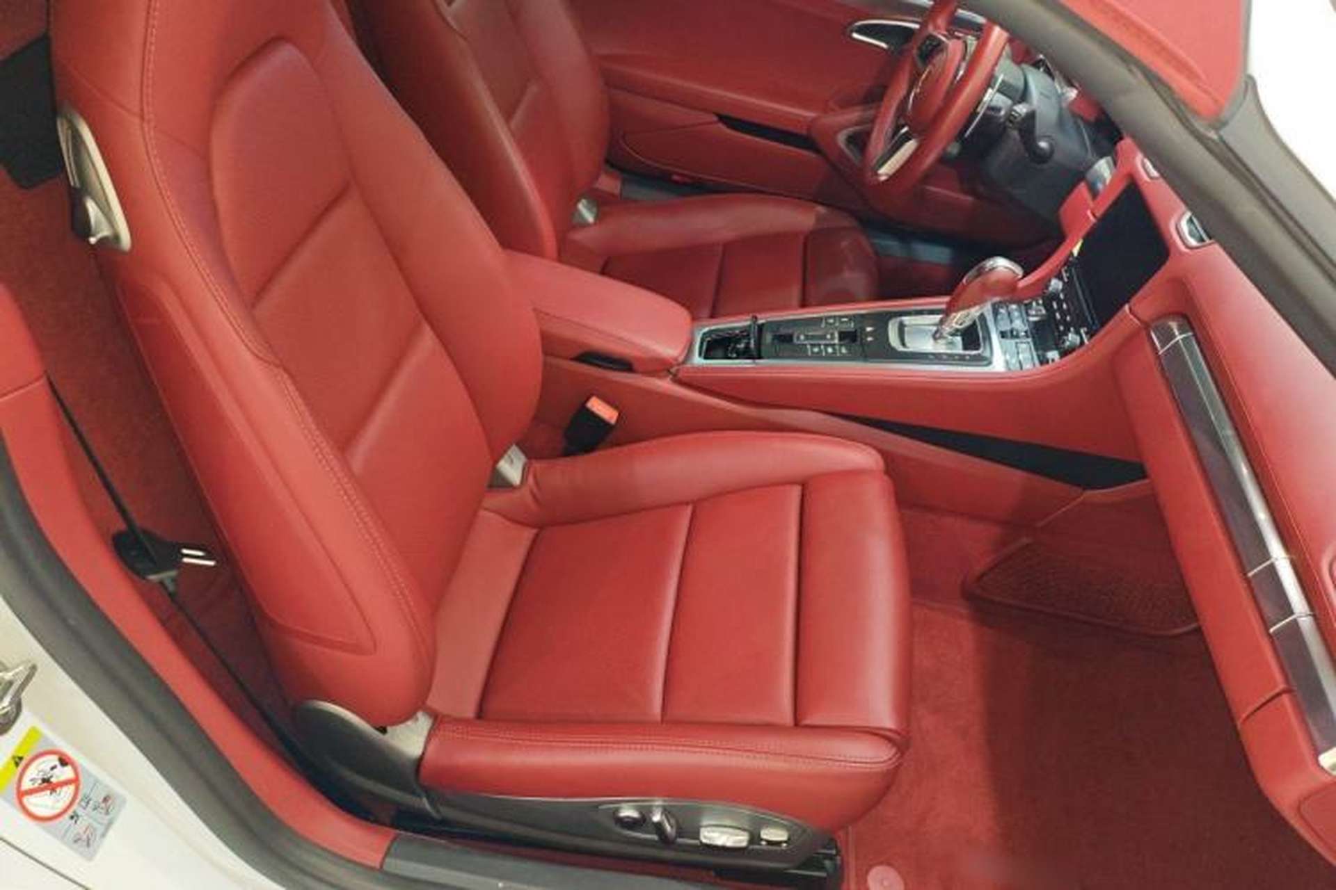 Used Porsche 718 2022 Boxster 2.0T Right Front Seat