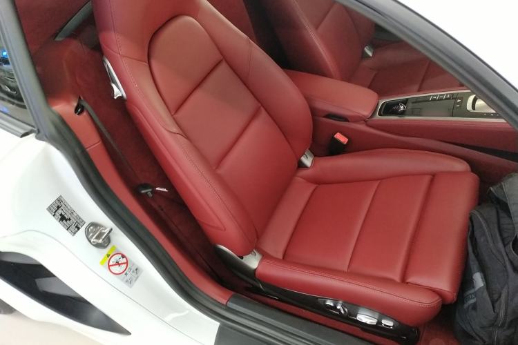 Used Porsche 718 2022 Cayman 2.0T Right Front Seat