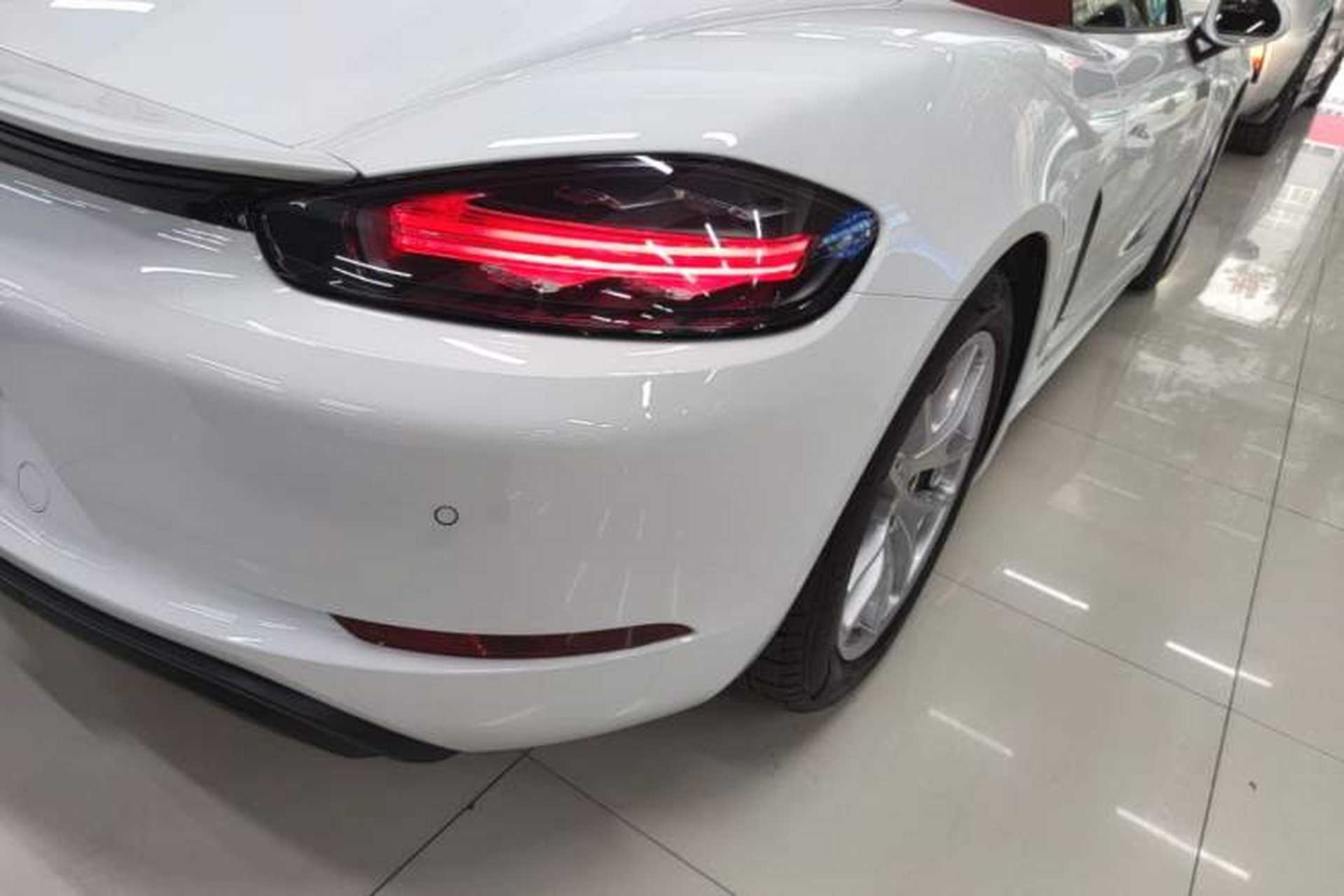 Used Porsche 718 2022 Boxster 2.0T Right Rear Taillight