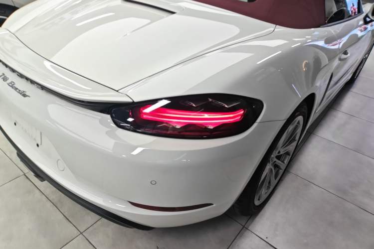 Used Porsche 718 2022 Boxster 2.0T Right Rear Taillight
