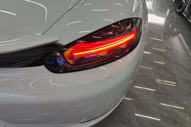 Used Porsche 718 2022 Boxster T 2.0T Right Rear Taillight