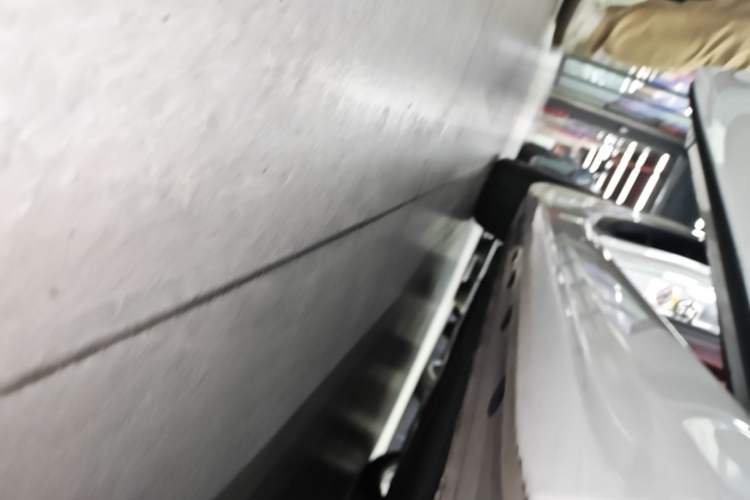 Used Porsche 718 2022 Boxster 2.0T Right Side Sill