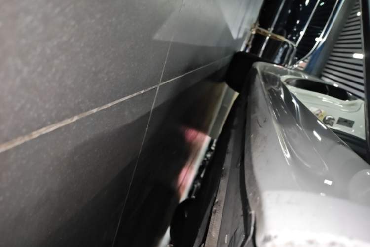 Used Porsche 718 2022 Spyder 2.0T Right Side Sill