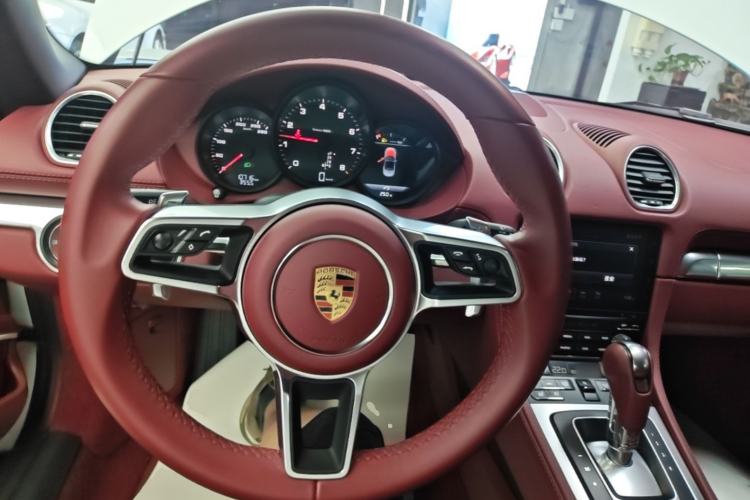 Used Porsche 718 2022 Boxster 2.0T Steering Wheel