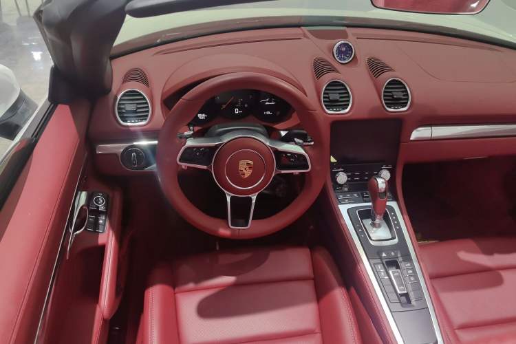 Used Porsche 718 2022 Boxster 2.0T Steering Wheel