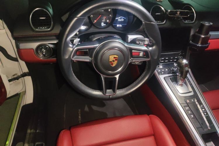 Used Porsche 718 2022 Cayman 2.0T Steering Wheel
